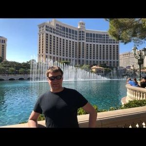 Meet your Posher, Devon